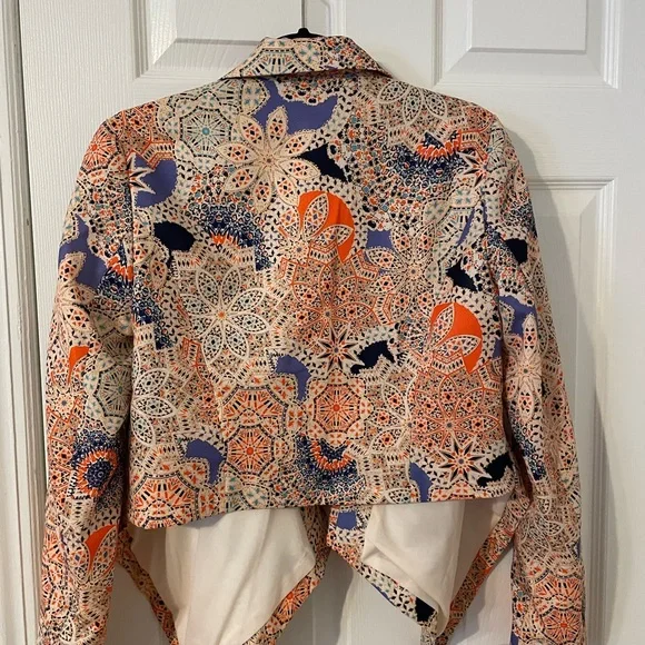 NWT multicolored blazer size medium - Picture 3 of 3